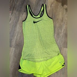 Nike Pro Women's S Yellow Polka Dot Dri-FIT Tank Top & Shorts Set Gym Activewear
